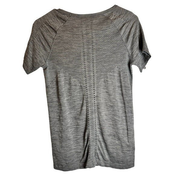 ATHLETA Foothill Tee | Gray Top Size Small - Picture 2 of 4